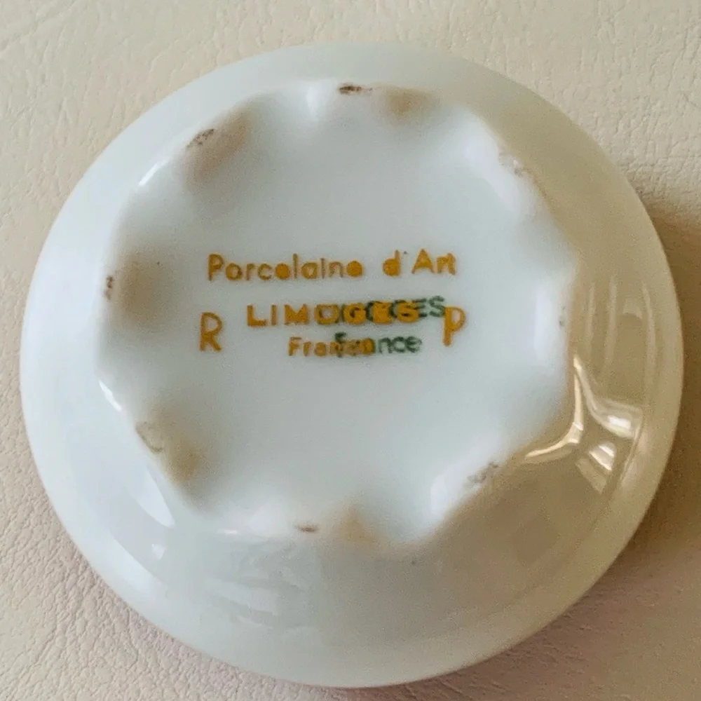 Limoges Porcelane France trinket box